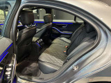 車両は屋内展示しておりますので天候に関係なくごゆっくりコンディションご確認頂けます。車両を倉庫へ保管している場合が御座いますのでご来店前に在庫確認頂けると幸いです。TEL072-784-8800