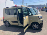 中古車をお選びいただく際に気になる走行距離や修復歴などに加えてキズ・凹みの有無・状態や消耗品の交換、今までの整備状況が &ldquo;ダイハツ認定中古車カルテ&rdquo;でわかります。