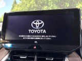 【12.3インチワイドナビ】高級感とインパクトのある大型ワイドナビを装備。各種オーディオ操作はもちろん、横長ワイド画面でのマップ2分割表示など、利便性も高いナビです♪