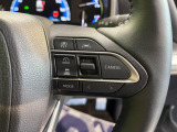 【レーダークルーズコントロール】高速道路での長距離走行が楽に!!自動で速度を保つクルーズコントロールが、衝突軽減システムと連携し、前方の車両を感知して車間を保つように速度調節してくれます!!