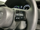 クルーズコントロールを装備しています。高速道路などで一定の速度で走ってくれるので運転が楽ですよ!速度を設定できますので、スピードの出しすぎにも注意できます。