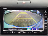 バックカメラも装備しております。車庫入れの苦手なお客様、もうご心配いりません。バックカメラがあれば、ぶつける心配無し?!重宝します!!