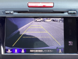 バックカメラも装備しております。車庫入れの苦手なお客様、もうご心配いりません。バックカメラがあれば、ぶつける心配無し?!重宝します!!