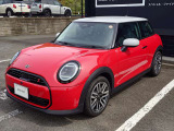 MINI正規ディーラーの血統書付認定中古車。皆様のご相談お待ちしております。