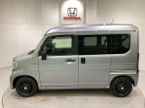 購入後も自社指定整備工場完備でお客様の愛車をしっかりサポート致します!御納車時には安全かつ安心してお乗り頂けるようホンダ専門知識を持つ整備スタッフが点検・整備・装備も説明をしてお渡ししております。