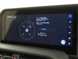 メーカー装着のディスプレイオーディオを装備しております。