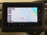 ナビゲーションはフルセグTV、インターナビ対応のGathers純正メモリーナビを搭載しています。Bluetoothオーディオ機能がありますので、スマートフォンなどの音楽も再生できます。