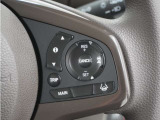 ◆アダプティブクルーズコントロール◆予め設定した車速内でクルマが自動的に加減速。前走車との適切な車間距離を維持しながら追従走行します。【LKAS】車線維持支援システムでステアリング操作を支援。