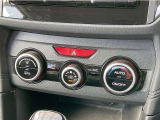 ■温度設定をしておけばいつでも快適な車内温度を維持できるオートエアコン!