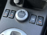 シートヒーターを装備しております。