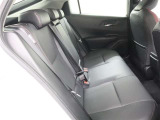 <車内>お友達と一緒に行くお買い物でも、荷室があるので、帰りもゆったり帰れそうですね。お子様と一緒のお出掛けでも役立ちそうです。