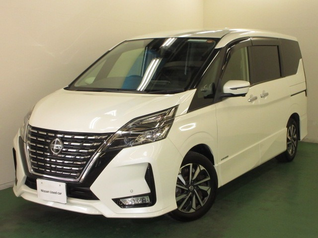 セレナ 2.0 ハイウェイスターV 