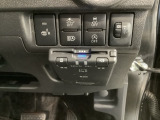 いまや快適なカーライフに欠かせないETCが付いています。