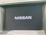 【メーカー純正ナビ】インテリアに溶け込むスタイリッシュな「専用設計」メーカーナビを装備♪視認性や操作性など基本性能にも優れ、より上質なカーライフをお楽しみいただけます。