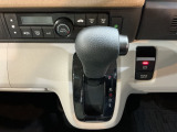 ディーラー整備士による納車前整備とアフターサービスは当店でお求めいただくのメリットのひとつです。
