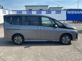 セレナ 2.0 ハイウェイスターV 4WD 