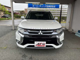 アウトランダーPHEV 2.0 G ナビパッケージ 4WD 前後ドラレコ 純正ナビ 全周囲モニター