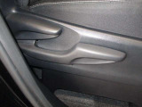 運転姿勢の微妙な調整ができ、自分にあったポジションで運転する事ができます。