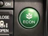 ★ECONスイッチ★ エコドライブを加速しよう!スイッチをONにすると、運転の仕方によるロスを抑え込み燃費をよくするようクルマが頑張ります(*^ー^*)燃費向上にチャレンジ♪