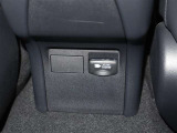 電源コンセント装着車です。