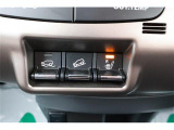 運転席/助手席シートヒーター付です。