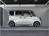 【艶のあるボディ】外装も目立つキズ等も無くコンディション良好です。入庫時にしっかりと洗車しております。