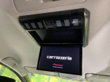 【フリップダウンモニター】大画面モニターで後席でもエンタメをお楽しみいただけます。小さなお子様にも大人気の装備です♪