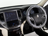 使いやすさや安全性を追求したステアリング周り!高級車ゆえにスイッチ類が多いのも特徴ですね!考え尽くされた配置ですぐに使いこなす事が出来ますのでご安心下さい!是非、体感してみて下さい!!