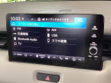 【Hondaコネクテッド】搭載。カーライフをより安心・快適にしますBluetooth機能もついているのでお持ちのスマートフォンと連携させて、さらに便利に利用が可能です。