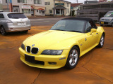 BMW  Z3 。デーラー物です