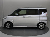 後席両側スライドドア採用☆助手席側は電動スライドドアを採用しているので、ボタン一つで操作が可能。お子様やご年配の方でも楽々操作が出来ます♪