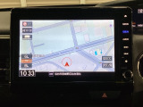 ワイド画面のナビゲーションはフルセグTV対応のGathers純正メモリーナビを搭載しています。Bluetoothオーディオ機能がありますので、スマートフォンなどの音楽も再生できます。
