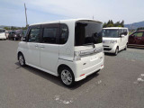 スタッフはスポーツカー、クロカン系、ミニバン系などクルマのカスタムが好きです!会社のイベントとしてドリフトや走行会参加も進んで行っております。