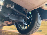 お車を安心してお乗りいただく為には、足回りの定期点検が欠かせません。サービスサポート(有償保証)では無料点検もご提供しており、安心のカーライフをお過ごしいただけるサポート体制が整っています。