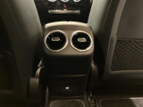 認定中古車フェア期間中はお買い得な特典をご用意しております。ご検討中のお客様はぜひ当店スタッフまでお問い合わせ下さい。