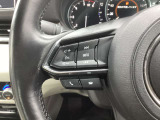 【ハンドルスイッチ】ハンドルを握ったまま、この車の快適装備を操作することが可能です☆詳しくは営業スタッフまでお尋ねください☆