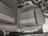 運転席のシートも良好です。