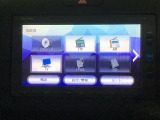 【オーディオ機能】オーディオは、フルセグTVの他にDVD/CDプレーヤーを装備♪もちろんFM/AMラジオもお聞きいただけますよ♪