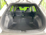 普段のお買い物や通勤、送迎等に十分な荷室スペースを確保しております。セカンドシートを倒すと、大きな荷物の積載も可能です♪