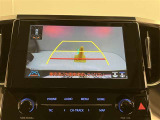 バックカメラも装備され運転をサポ-ト致します。駐車が苦手な方でも後ろが見えますので心配ございません!一度使ったら手放せません。