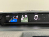 納車前に12ヶ月点検・エンジンオイル&エレメント交換・ バッテリー交換・ワイパーゴム交換・キーレス、キーフリーの電池交換を実施しております。ダイハツの整備士がきっちりと点検したお車をお届けいたします!