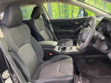 運転席シート廻りは使用感も少なく、良好な状態となっています。前オーナー様が丁寧に使っていたことがよくわかりますね。