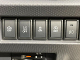【スズキ セーフティサポート】走行中に前方の車両等を認識し、衝突しそうな時は警報とブレーキで衝突回避と被害軽減をアシスト。より安全にドライブをお楽しみいただけます。