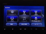 【オーディオ機能】オーディオは、フルセグTVの他にDVD/CDプレーヤーを装備♪もちろんFM/AMラジオもお聞きいただけますよ♪