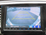 【バックカメラ装備済み】駐車の際の心強い味方!ガイドを見て確認しながら駐車できるので安全です。