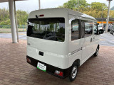 当車両の室内は簡易清掃済みです。別途有料にて「まるまるクリン」も準備してあります。詳細はスタッフにお尋ねください。
