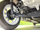 お車を安心してお乗りいただく為には、足回りの定期点検が欠かせません。サービスサポート(有償保証)では無料点検もご提供しており、安心のカーライフをお過ごしいただけるサポート体制が整っています。