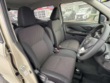 【店舗内紹介】商談ルームにはキッズルームなど完備しております。お子様連れのお客様でもごゆっくりお車をお選びいただけます。くじ引きなどのイベントもやっているのでお子様もお楽しみいただけます。