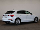 Audi A3 Sportback 30 TFSI/LEDヘッドライト/アルミホイール 5ダブルアーム 7.0J x 16/