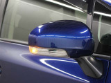 ウインカー付きドアミラー。